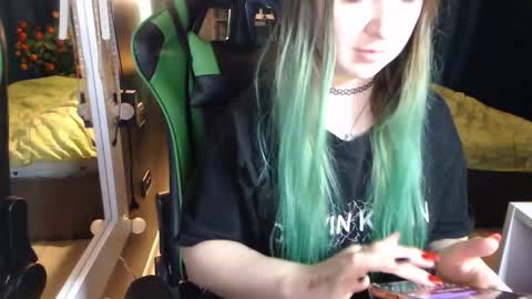 Hentaishiing online show from February 26, 2026, 7:24 pm