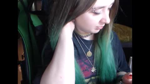 Hentaishiing online show from March 1, 2026, 6:43 pm