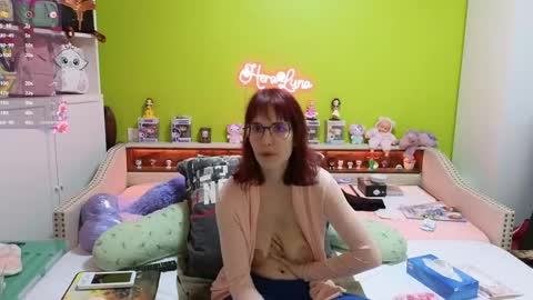 HeraLuna  online show from April 14, 2026, 7:53 pm