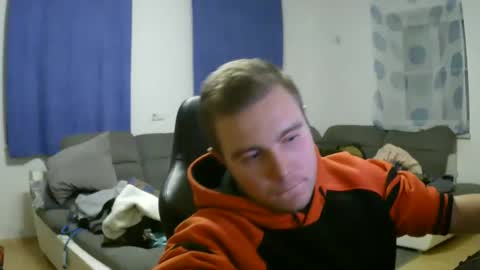 Snapshot of herbstenden chatting on December 28, 2024, 11:59 pm John Pearl online show from December 28, 2024, 11:59 pm