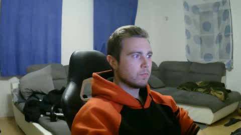 Snapshot of herbstenden chatting on January 17, 2025, 8:22 pm John Pearl online show from January 17, 2025, 8:22 pm