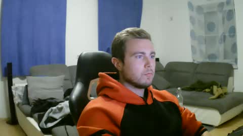 Snapshot of herbstenden chatting on January 22, 2025, 7:24 pm John Pearl online show from January 22, 2025, 7:24 pm