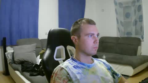 Snapshot of herbstenden chatting on February 2, 2025, 6:42 pm John Pearl online show from February 2, 2025, 6:42 pm