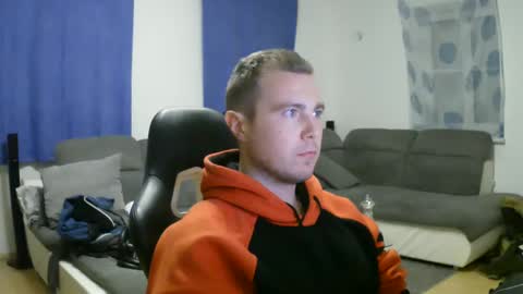 Snapshot of herbstenden chatting on February 7, 2025, 6:34 pm John Pearl online show from February 7, 2025, 6:34 pm