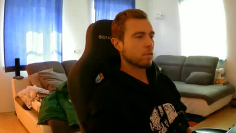 John Pearl online show from March 22, 2026, 10:51 am