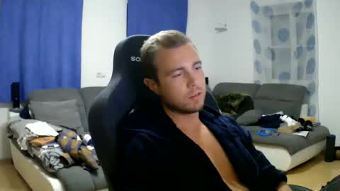 Snapshot of herbstenden chatting on May 30, 2026, 8:39 pm John Pearl online show from May 30, 2026, 8:39 pm