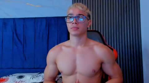 Snapshot of hercules_12345 chatting on April 30, 2026, 3:29 pm Hercules online show from April 30, 2026, 3:29 pm