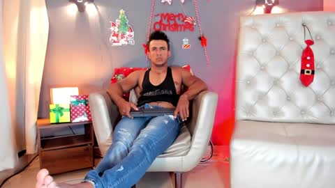 Hercules online show from December 9, 2024, 6:25 pm