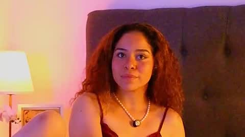 hercyqueen online show from April 27, 2026, 2:53 am