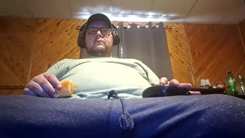 Hereforbootyyyy online show from March 15, 2026, 3:18 pm