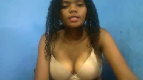 herisse01 online show from March 26, 2026, 1:28 pm