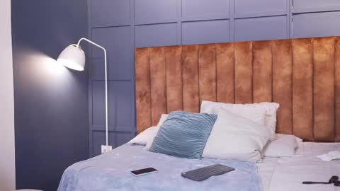 Hermione Scott online show from December 31, 2024, 1:08 pm