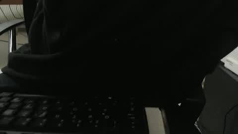 hero0111 online show from April 29, 2026, 6:47 pm