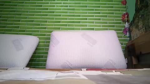 Snapshot of heteroflexiblefriends chatting on January 23, 2025, 7:43 am Heterof flexiblefriends online show from January 23, 2025, 7:43 am