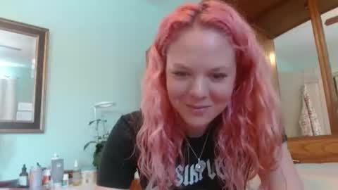 hexbunnie online show from February 23, 2026, 7:00 pm