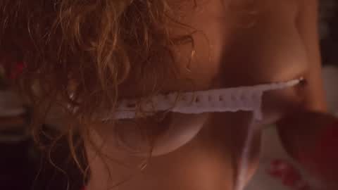 Snapshot of heybanan chatting on December 27, 2024, 9:54 pm Alina online show from December 27, 2024, 9:54 pm