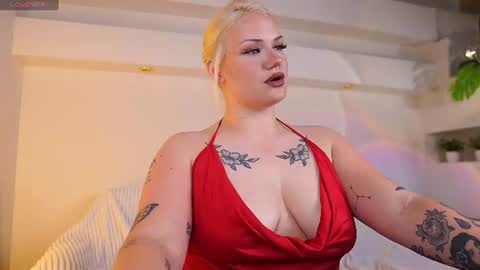 heynoirsam online show from July 4, 2026, 6:52 am