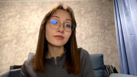 Im Alice since birth  online show from October 15, 2025, 10:15 am