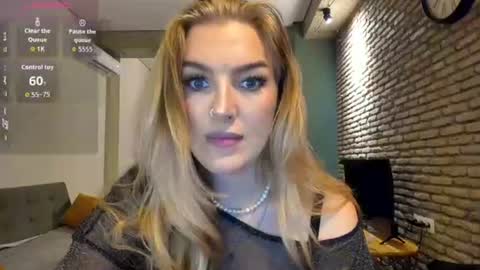 Hi lina online show from July 15, 2026, 2:50 am