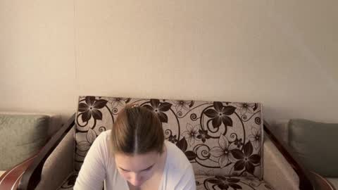 Snapshot of hidden_sin chatting on April 5, 2026, 7:49 am Anna Alex online show from April 5, 2026, 7:49 am