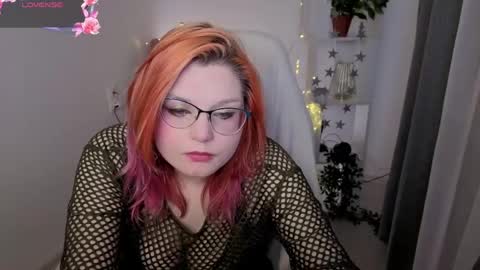 Snapshot of hiddencharmm chatting on May 17, 2026, 10:50 pm hiddencharmm online show from May 17, 2026, 10:50 pm