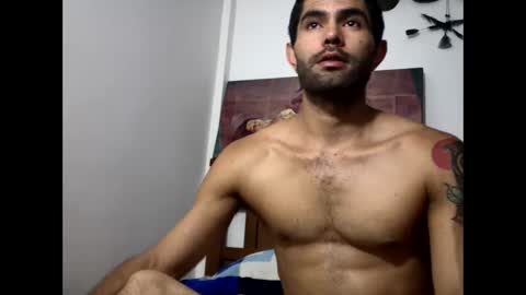 Snapshot of hideonbush051 chatting on November 9, 2025, 3:54 pm hideonbush online show from November 9, 2025, 3:54 pm