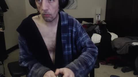 J online show from January 3, 2025, 10:51 pm