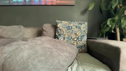 Terry and E online show from February 26, 2026, 4:39 pm