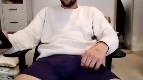 Snapshot of highway2025 chatting on February 9, 2026, 12:20 pm Highway online show from February 9, 2026, 12:20 pm