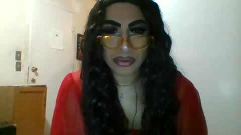 Snapshot of hihheelstranny chatting on May 1, 2026, 7:02 am hihheelstranny online show from May 1, 2026, 7:02 am