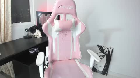 Snapshot of hikaru_arimura chatting on February 5, 2025, 2:08 am hikaru_arimura online show from February 5, 2025, 2:08 am