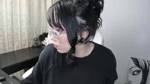 Snapshot of hikaru_arimura chatting on February 26, 2025, 2:26 am hikaru_arimura online show from February 26, 2025, 2:26 am