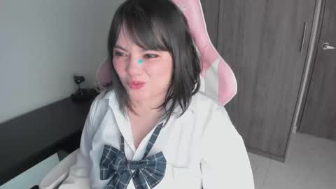 Snapshot of hikaru_arimura chatting on October 23, 2025, 12:32 am hikaru_arimura online show from October 23, 2025, 12:32 am