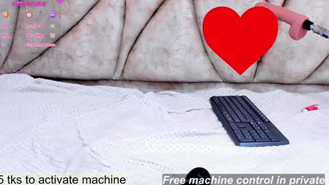 Snapshot of hikiko_doll_ chatting on February 8, 2025, 10:51 pm Call me hikiko or kiko online show from February 8, 2025, 10:51 pm