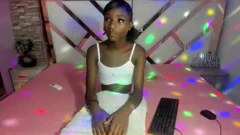 Snapshot of hilary_tsx chatting on May 30, 2026, 5:15 am Hilary online show from May 30, 2026, 5:15 am