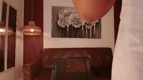 Snapshot of hilaryebony_ chatting on June 30, 2026, 8:10 pm - 29p online show from June 30, 2026, 8:10 pm