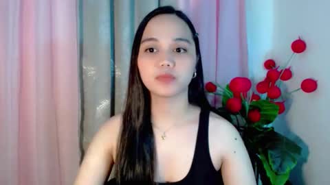 Snapshot of hilarymolly chatting on December 21, 2025, 8:38 pm hilarymolly online show from December 21, 2025, 8:38 pm