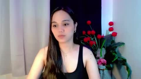 Snapshot of hilarymolly chatting on January 14, 2026, 10:14 pm hilarymolly online show from January 14, 2026, 10:14 pm