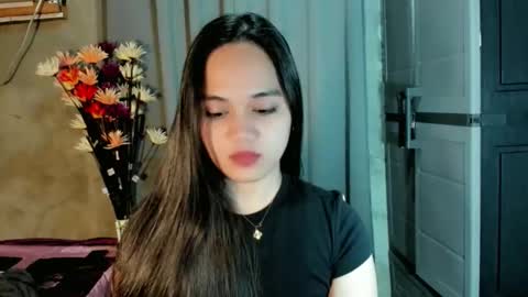 Snapshot of hilarymolly chatting on March 27, 2026, 2:50 am hilarymolly online show from March 27, 2026, 2:50 am