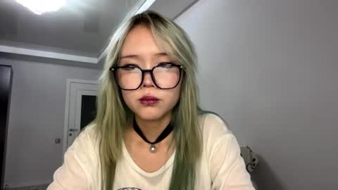 Kaori online show from July 25, 2026, 8:12 am