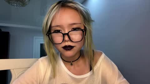 Kaori online show from July 28, 2026, 12:48 pm