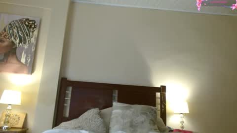 Hillary  online show from October 20, 2025, 6:30 pm