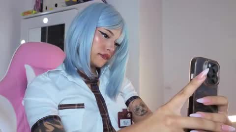 hillsdandarkie_44 online show from September 28, 2025, 3:23 am