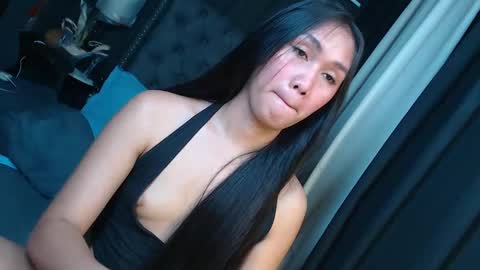 yuricah online show from January 8, 2025, 9:12 pm