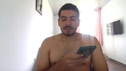 Hi moreno online show from November 11, 2025, 4:51 pm