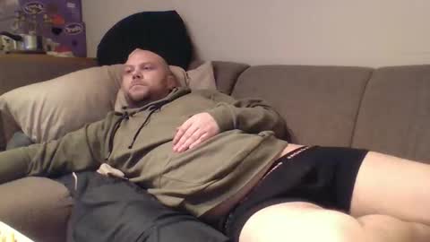 Himre online show from October 4, 2025, 1:03 am