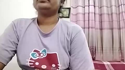 himuhimu22 online show from March 3, 2026, 2:01 pm