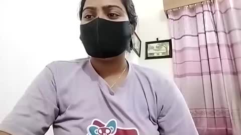 himuhimu22 online show from March 7, 2026, 2:25 pm