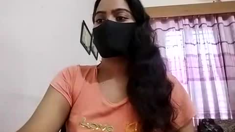himuhimu22 online show from July 17, 2026, 11:06 am
