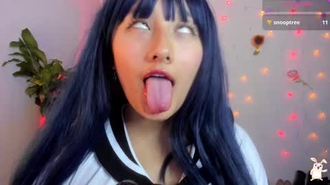 Snapshot of hinata_21_ chatting on December 5, 2024, 8:33 pm hinata online show from December 5, 2024, 8:33 pm